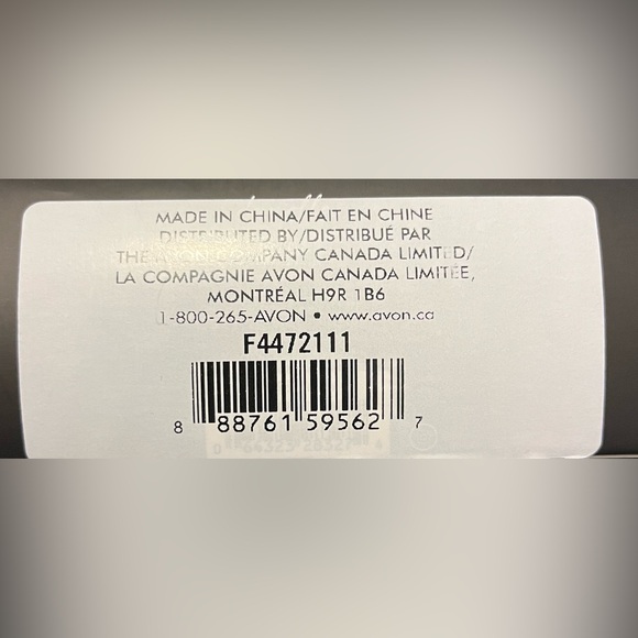 ***NWOT danielle Pore Cleaning System. - Picture 4 of 6